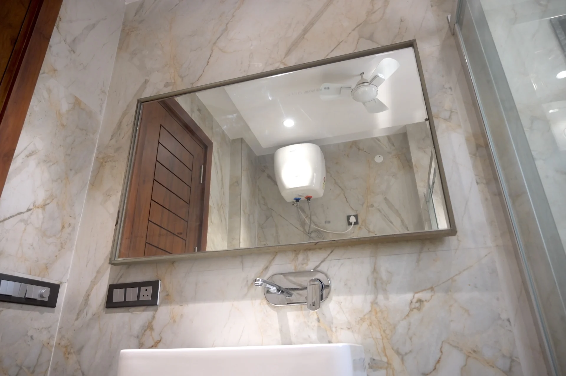 Commercial property photography Gurugram — Mavrick Productions